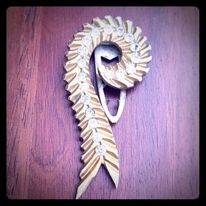 Vintage Rhinestone Fur/Dress Clip